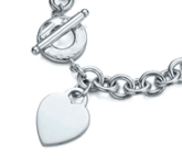 <span>Браслеты</span> на ногу